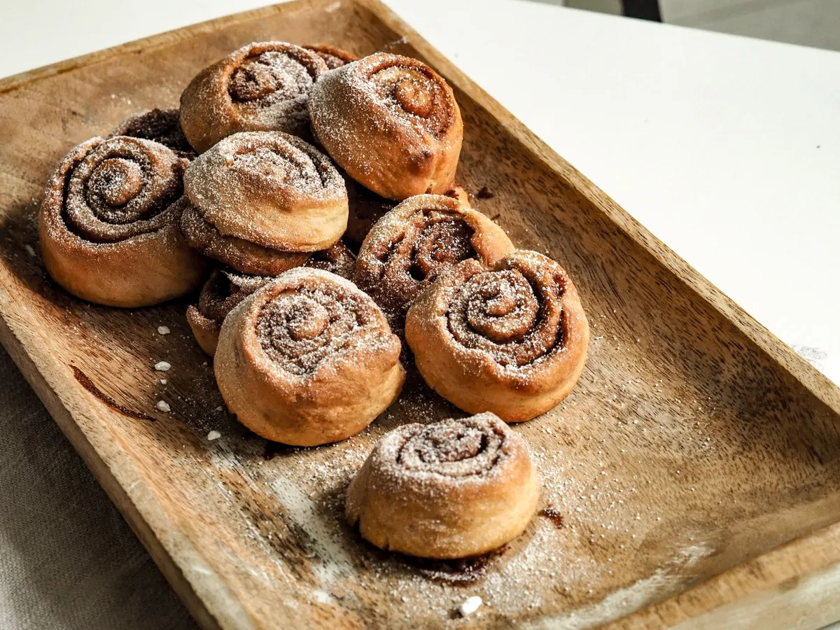 air fryer cinnamon rolls