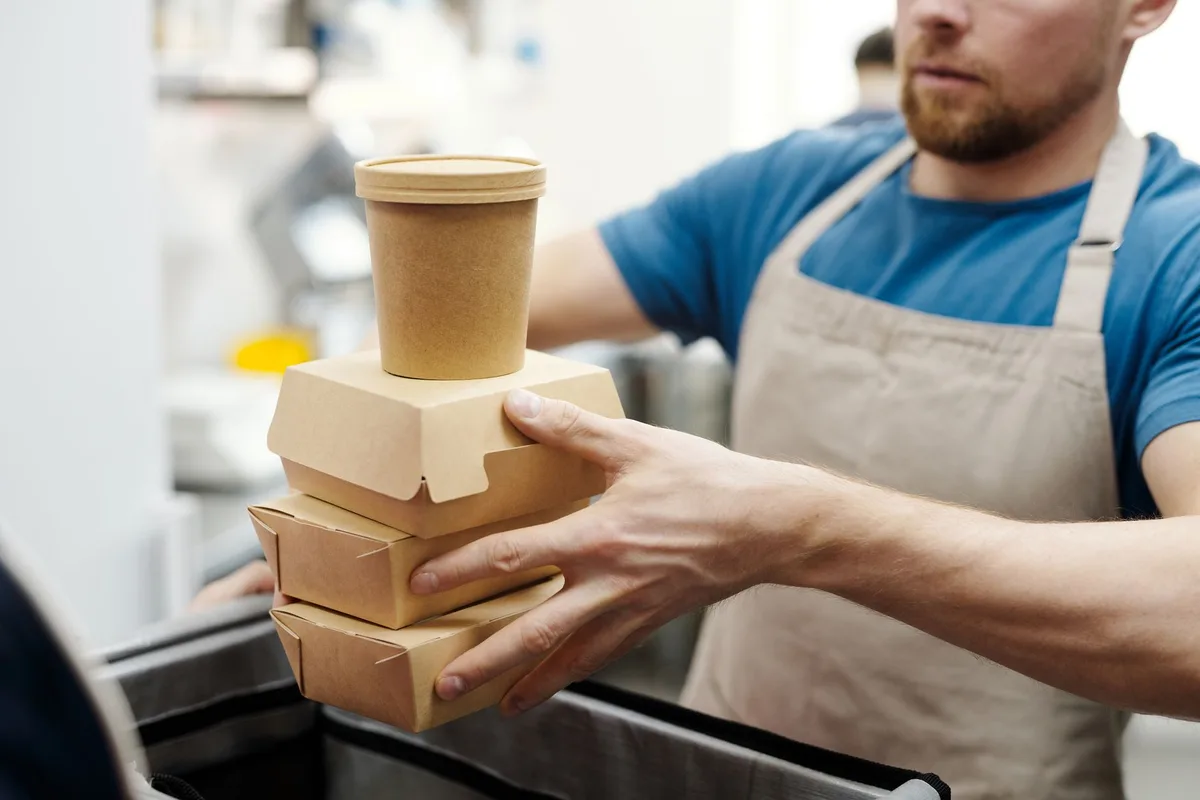 food delivery packaging