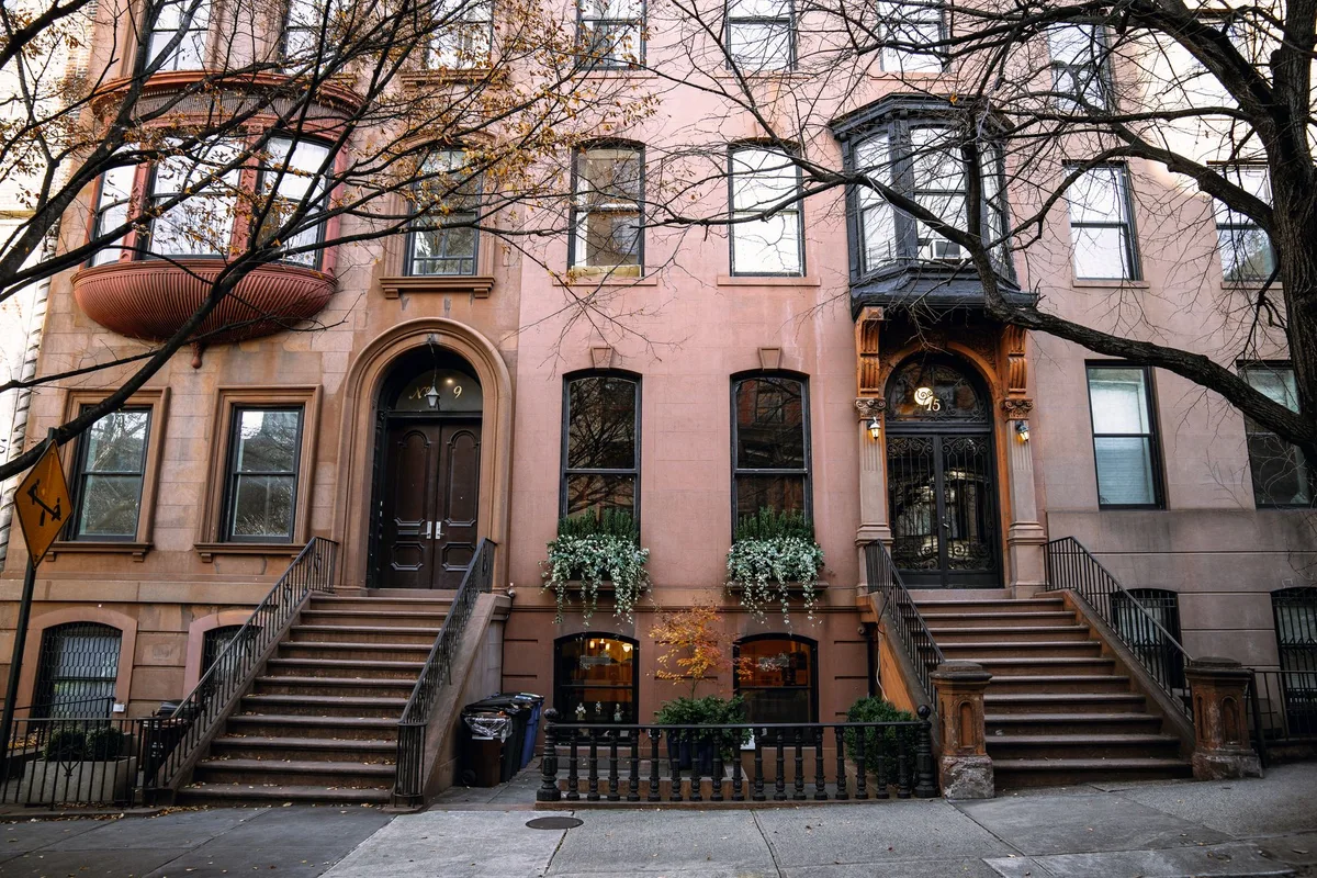 Manhattan pre-war architecture