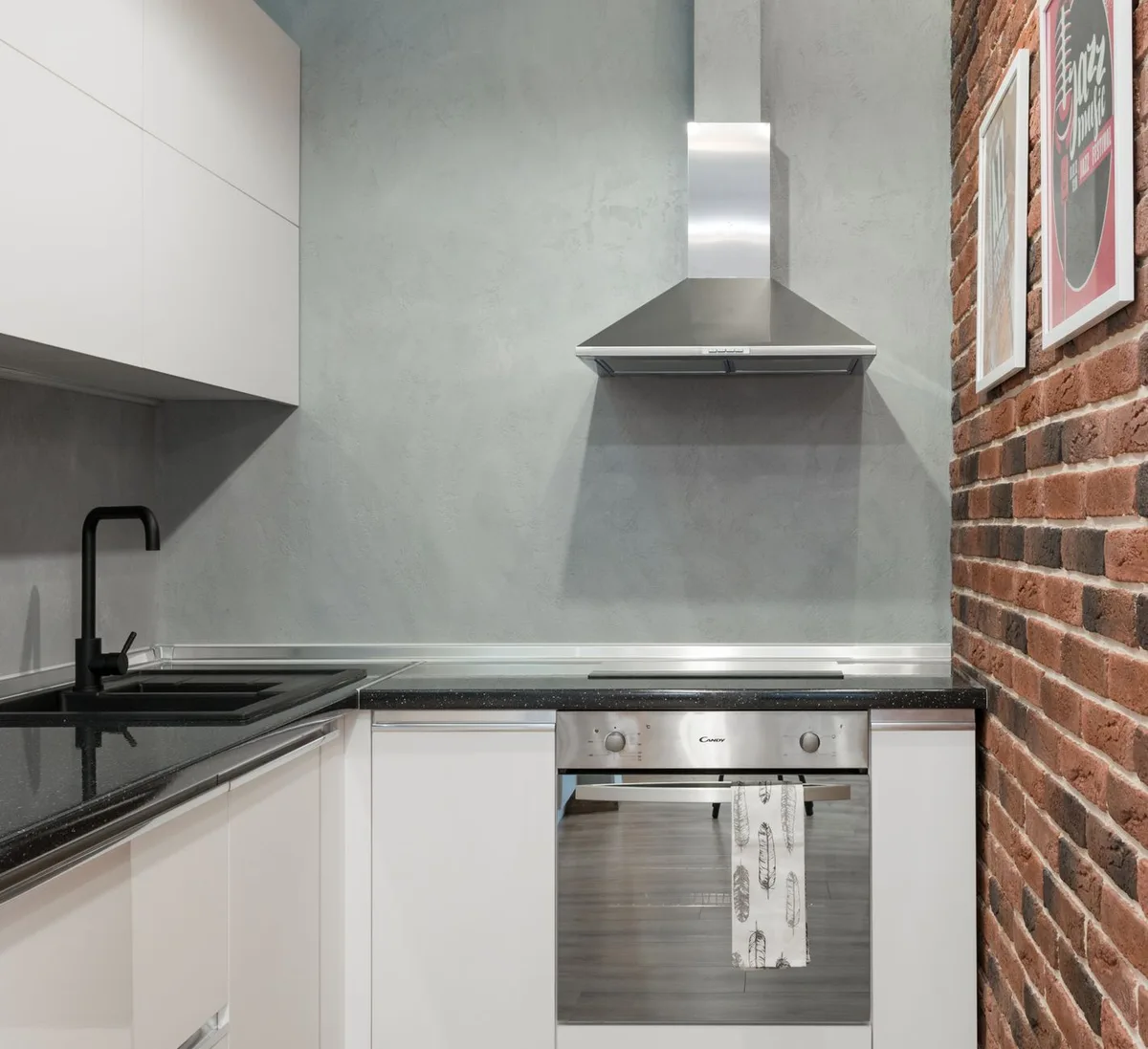 what is a kitchen hood